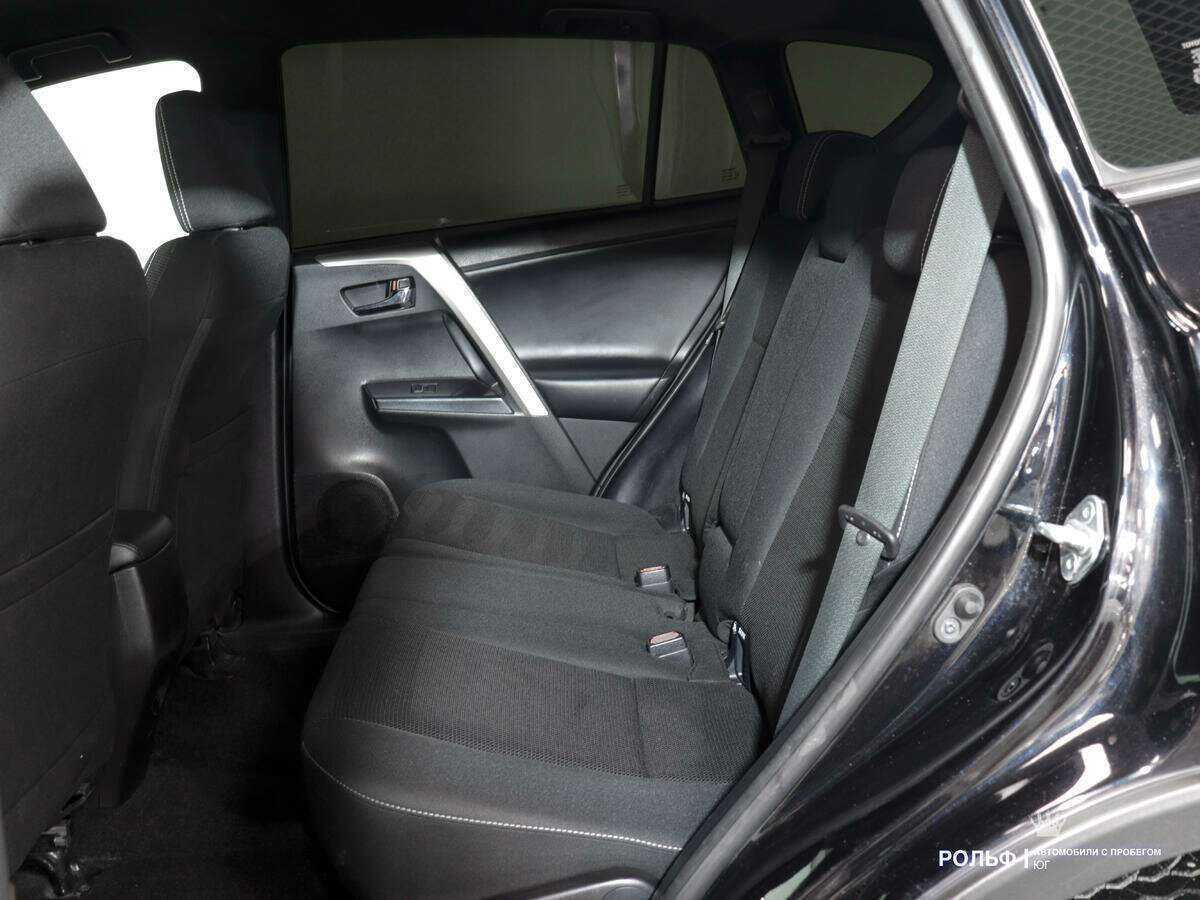 Купить Toyota RAV4, 2019, 109 423 км.. Фото: #8