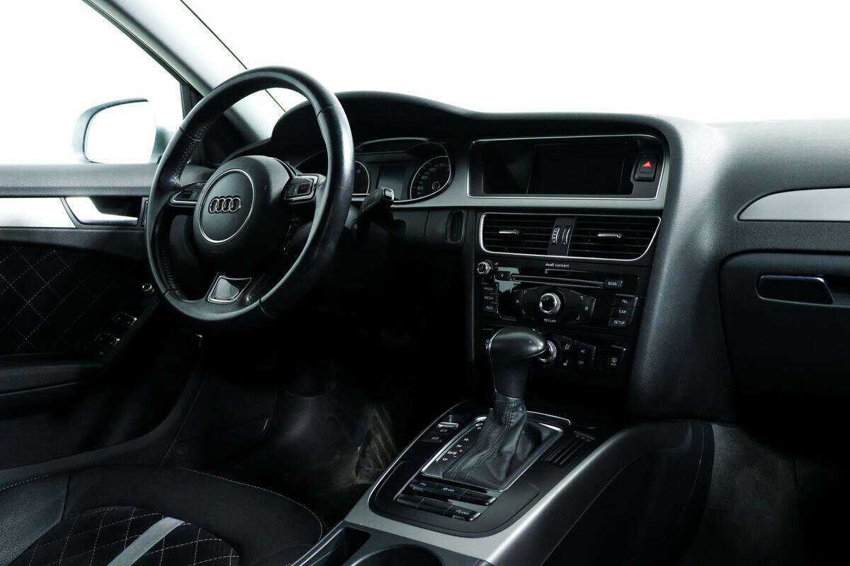 Купить Audi A4, 2013, 163 443 км.. Фото: #6