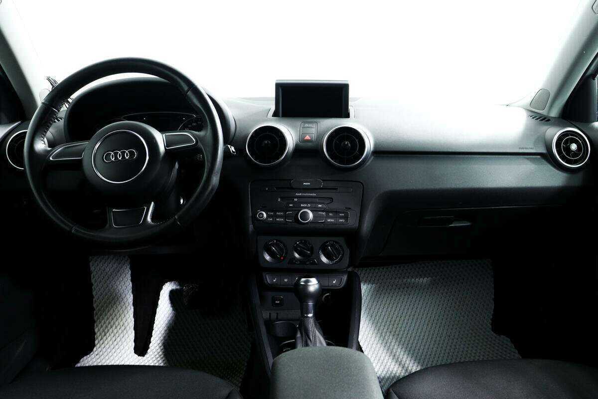 Купить Audi A1, 2013, 88 362 км.. Фото: #10