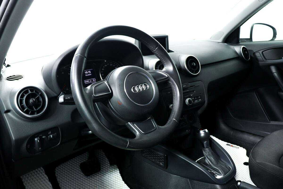 Купить Audi A1, 2013, 88 362 км.. Фото: #12