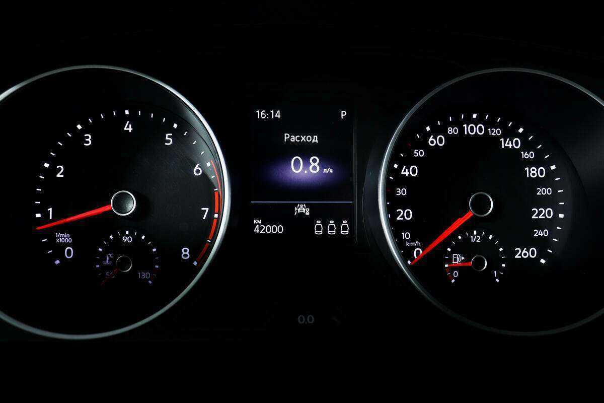 Купить Volkswagen Tiguan, 2020, 41 996 км.. Фото: #9