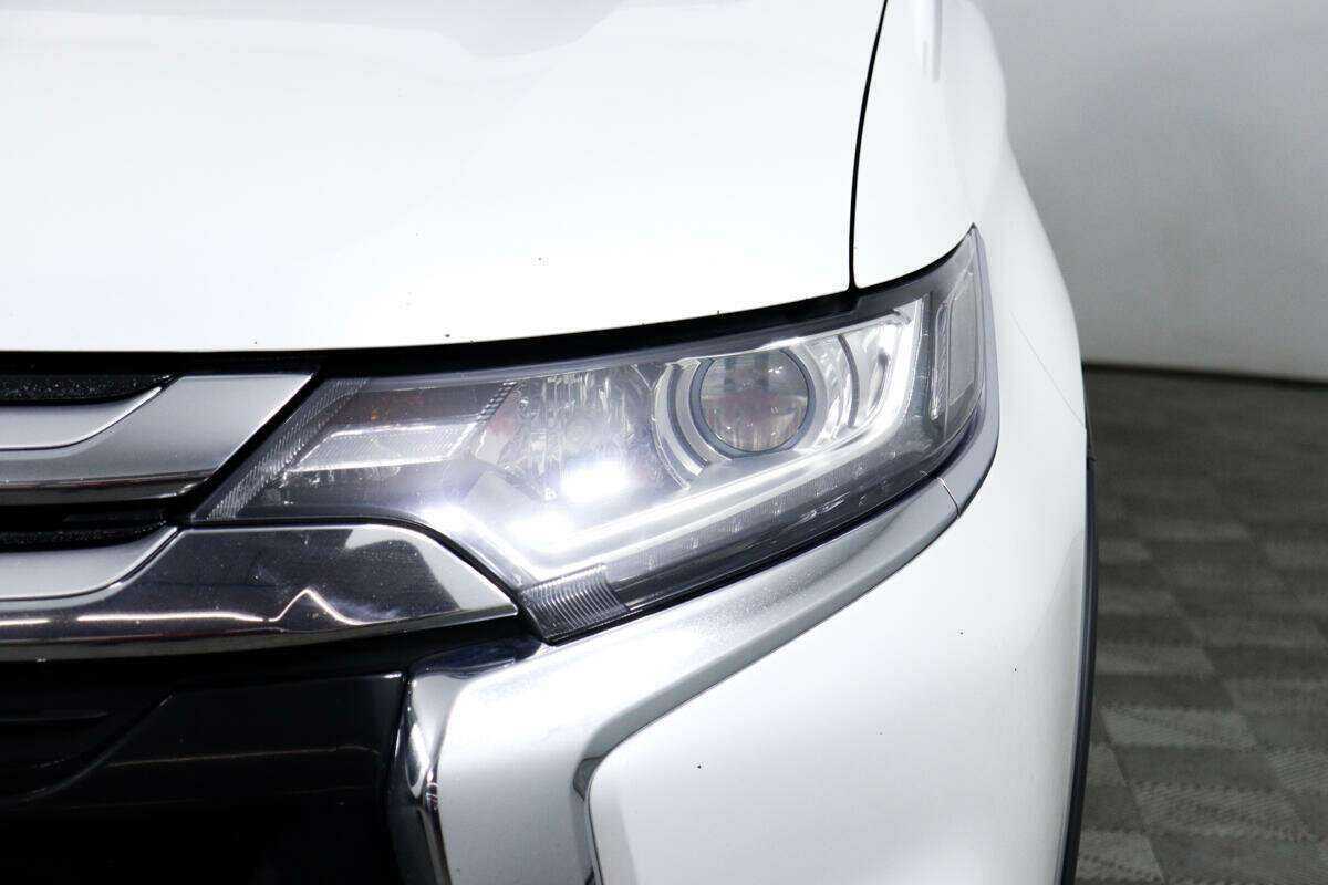 Купить Митсубиши Оутлэндер, 2018, 173 198 км.. Фото: #12