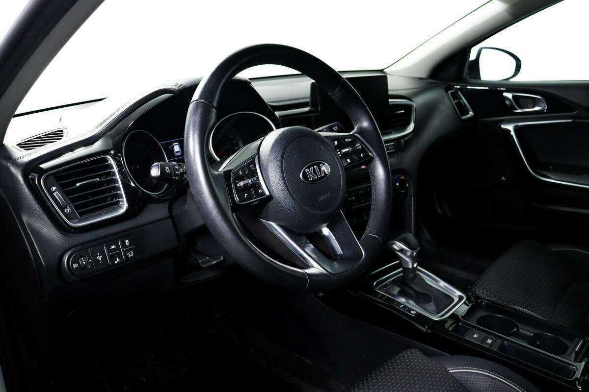 Купить Kia Ceed, 2019, 32 000 км.. Фото: #12