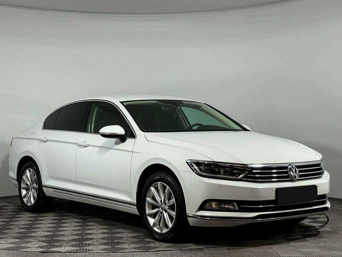 Купить Volkswagen Passat, 2017, 106 250 км.. Фото: #2