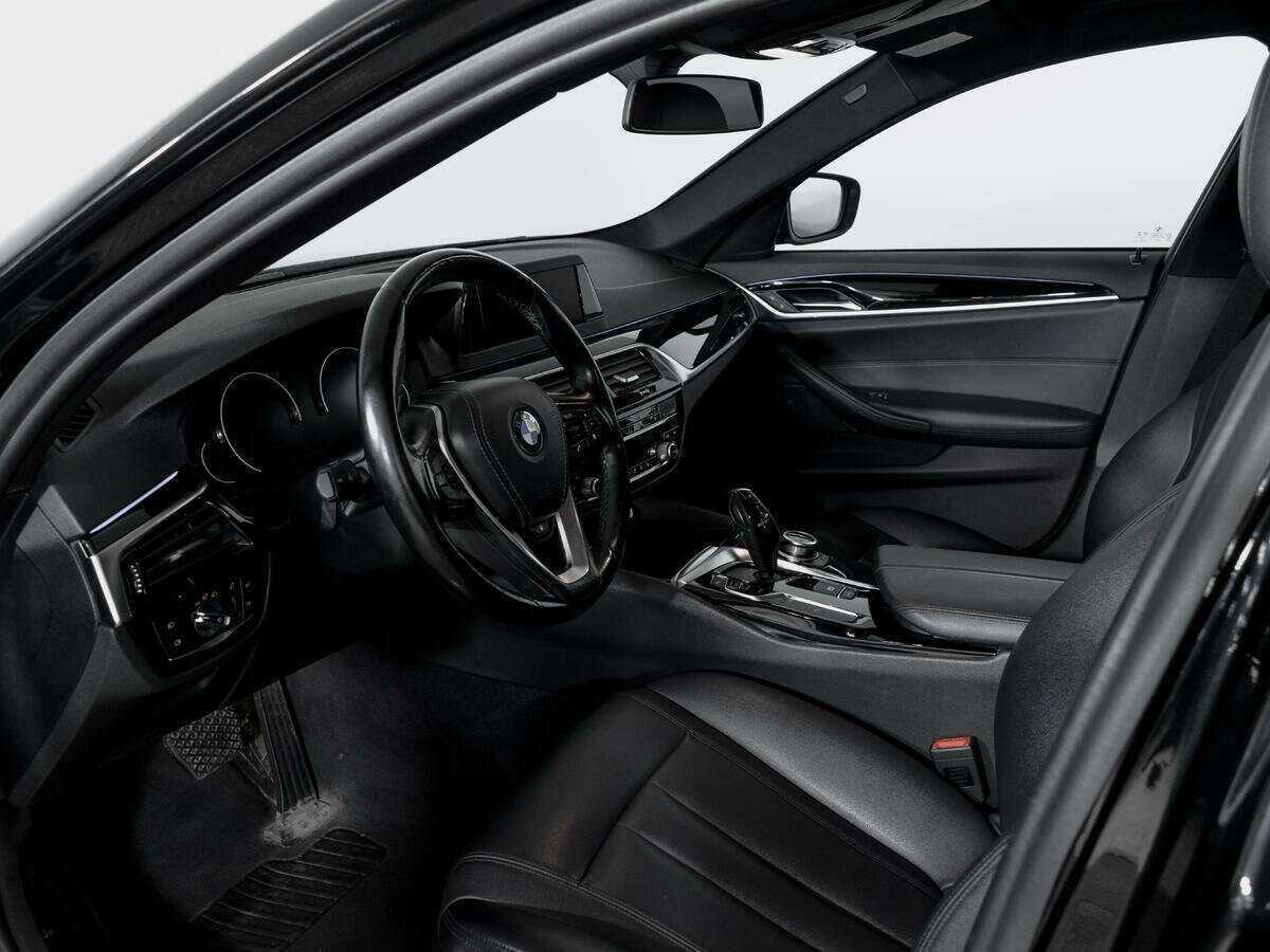 Купить BMW 5 серии, 2017, 132 520 км.. Фото: #14