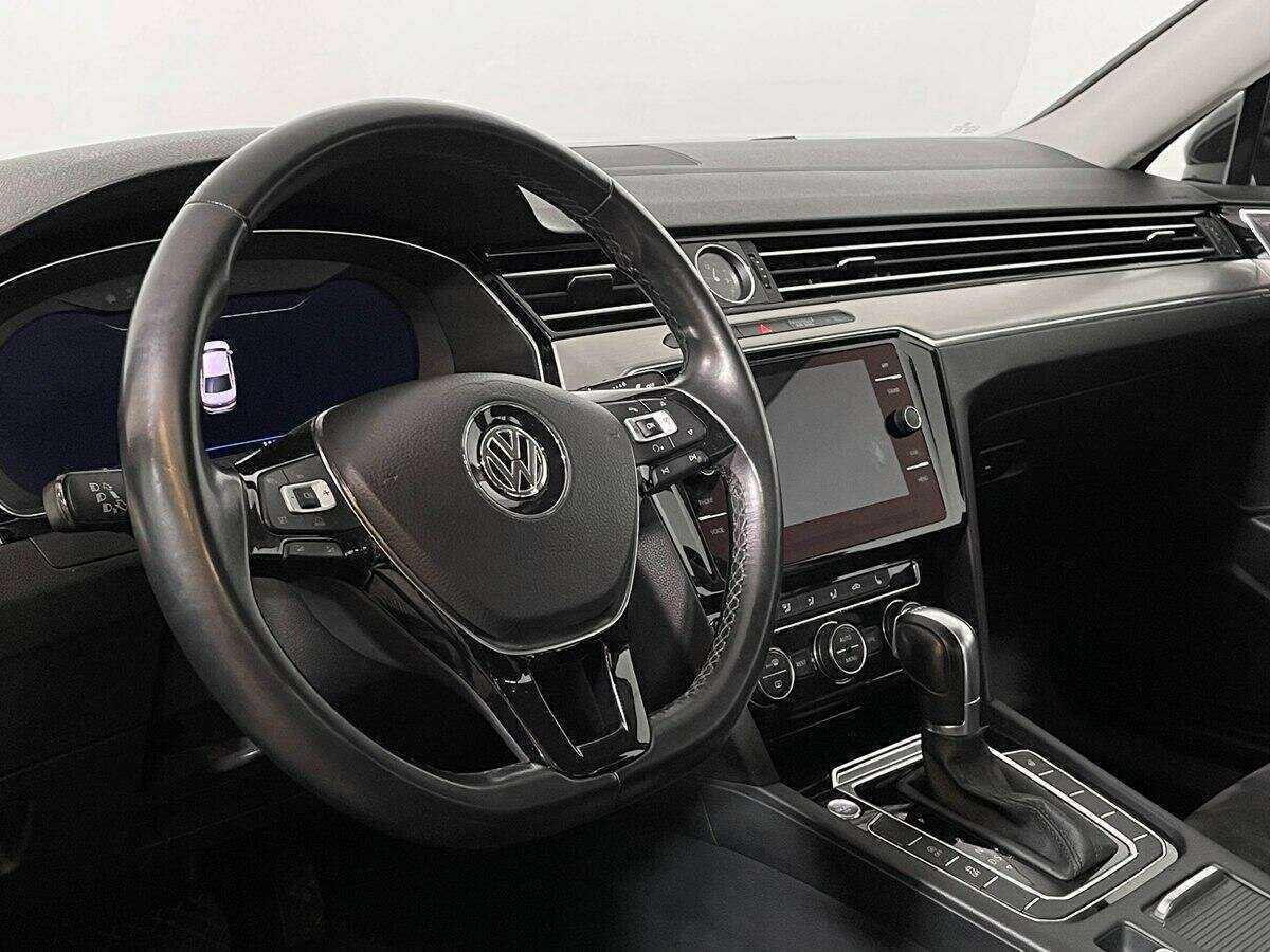 Купить Volkswagen Passat, 2017, 117 369 км.. Фото: #13