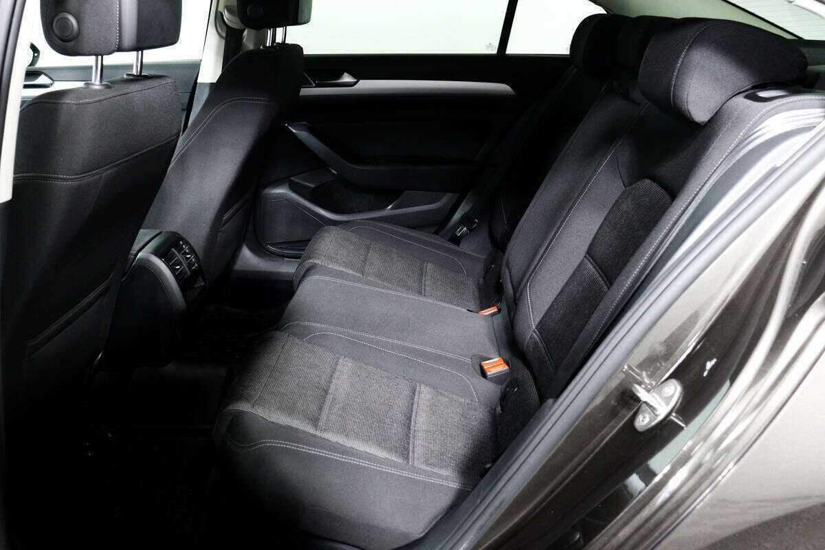 Купить Фольксваген Пассат, 2016, 130 800 км.. Фото: #11