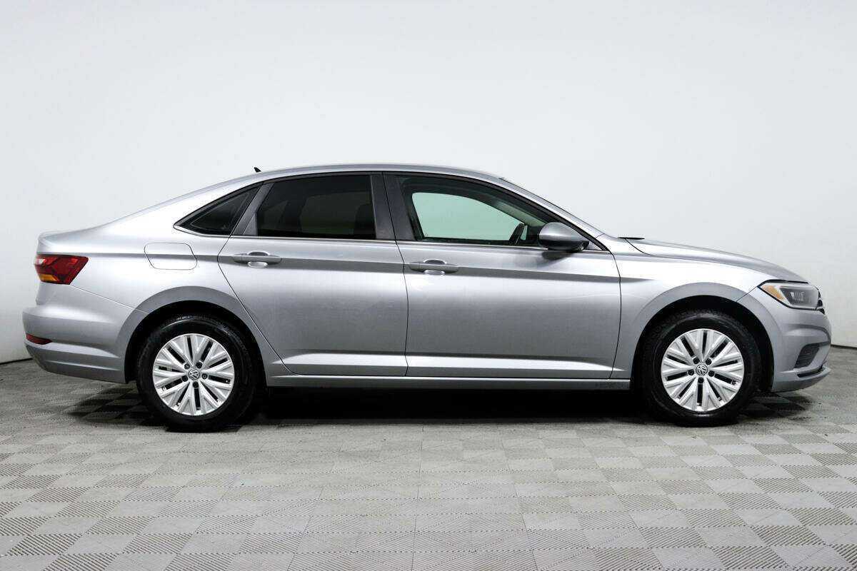 Купить Volkswagen Jetta, 2019, 97 827 км.. Фото: #3