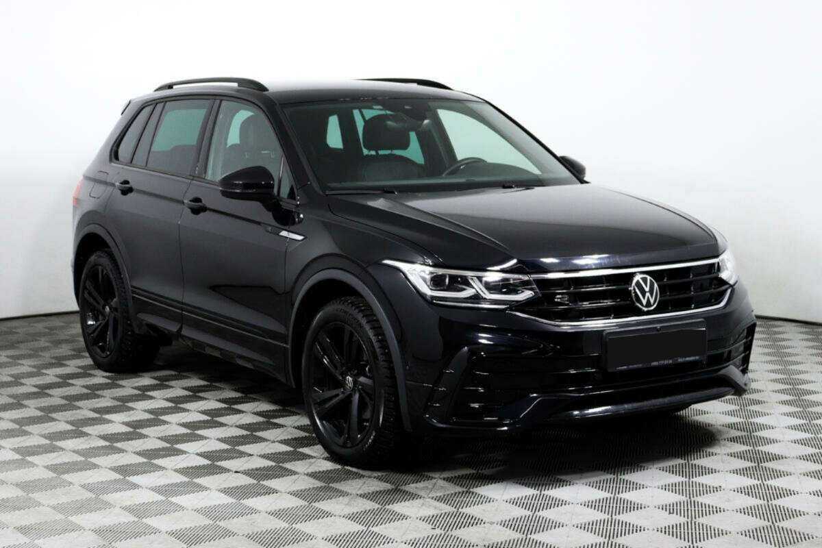 Купить Volkswagen Tiguan, 2021, 11 202 км.. Фото: #2