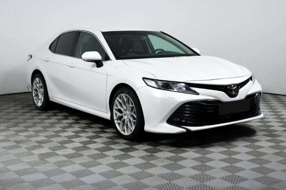 Купить Toyota Camry, 2019, 59 812 км.. Фото: #2