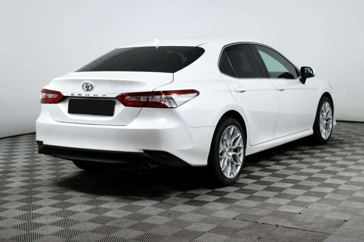 Купить Toyota Camry, 2019, 59 812 км.. Фото: #4