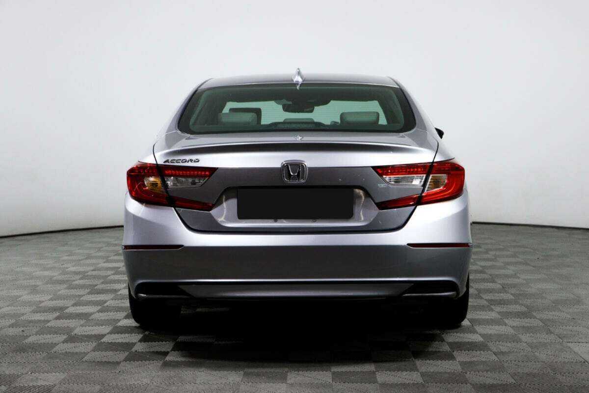 Купить Honda Accord, 2018, 43 200 км.. Фото: #5