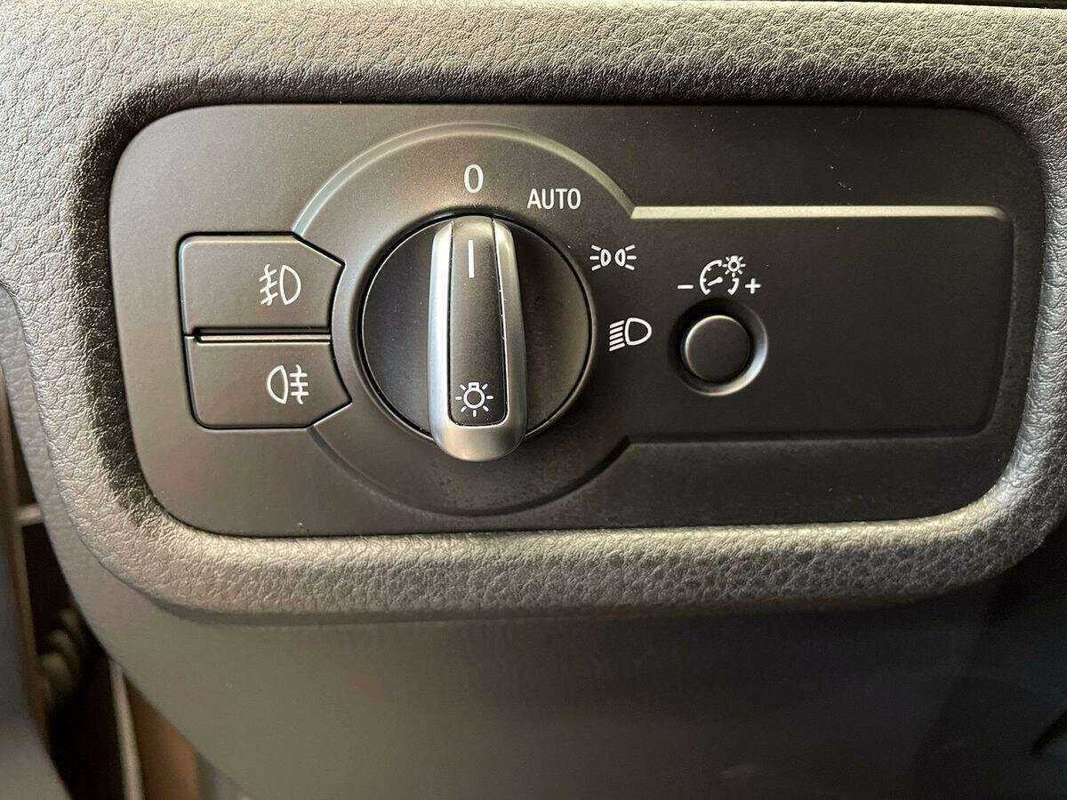 Купить Volkswagen Touareg, 2015, 166 892 км.. Фото: #16