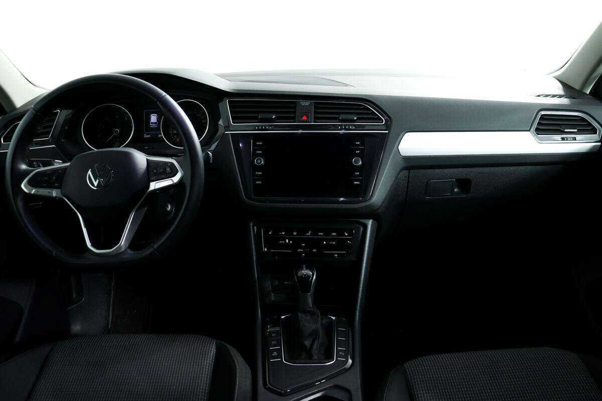 Купить Volkswagen Tiguan, 2021, 29 202 км.. Фото: #10