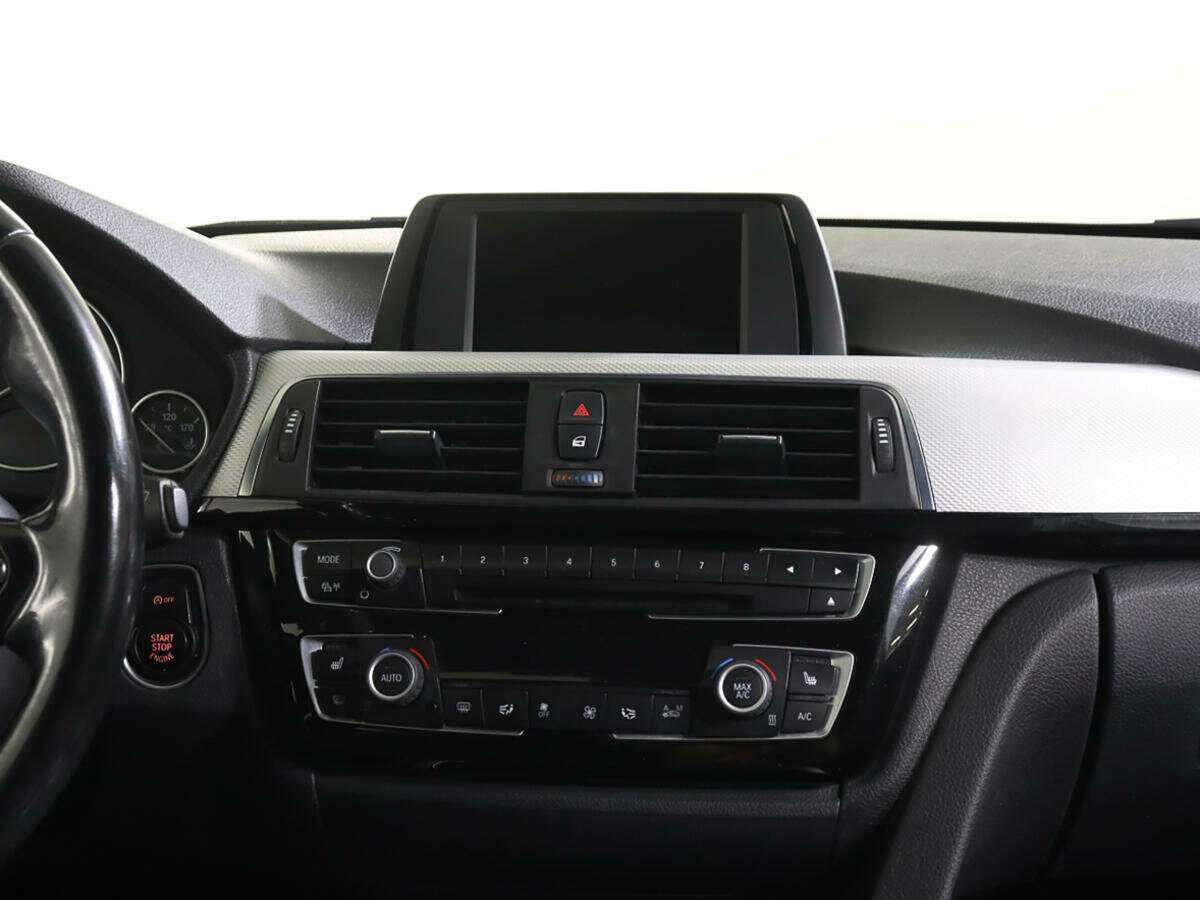 Купить BMW 3 серии, 2016, 108 500 км.. Фото: #10