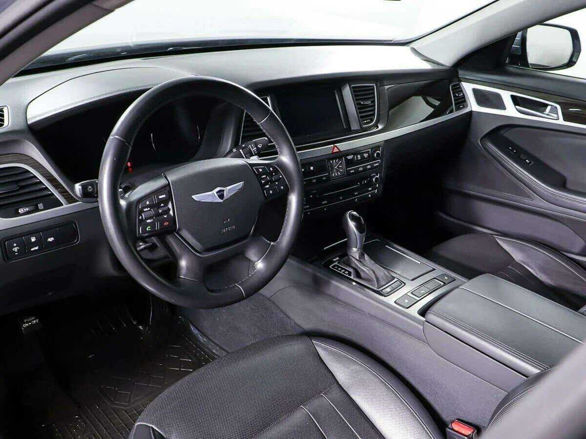 Купить Hyundai Genesis, 2014, 54 438 км.. Фото: #13