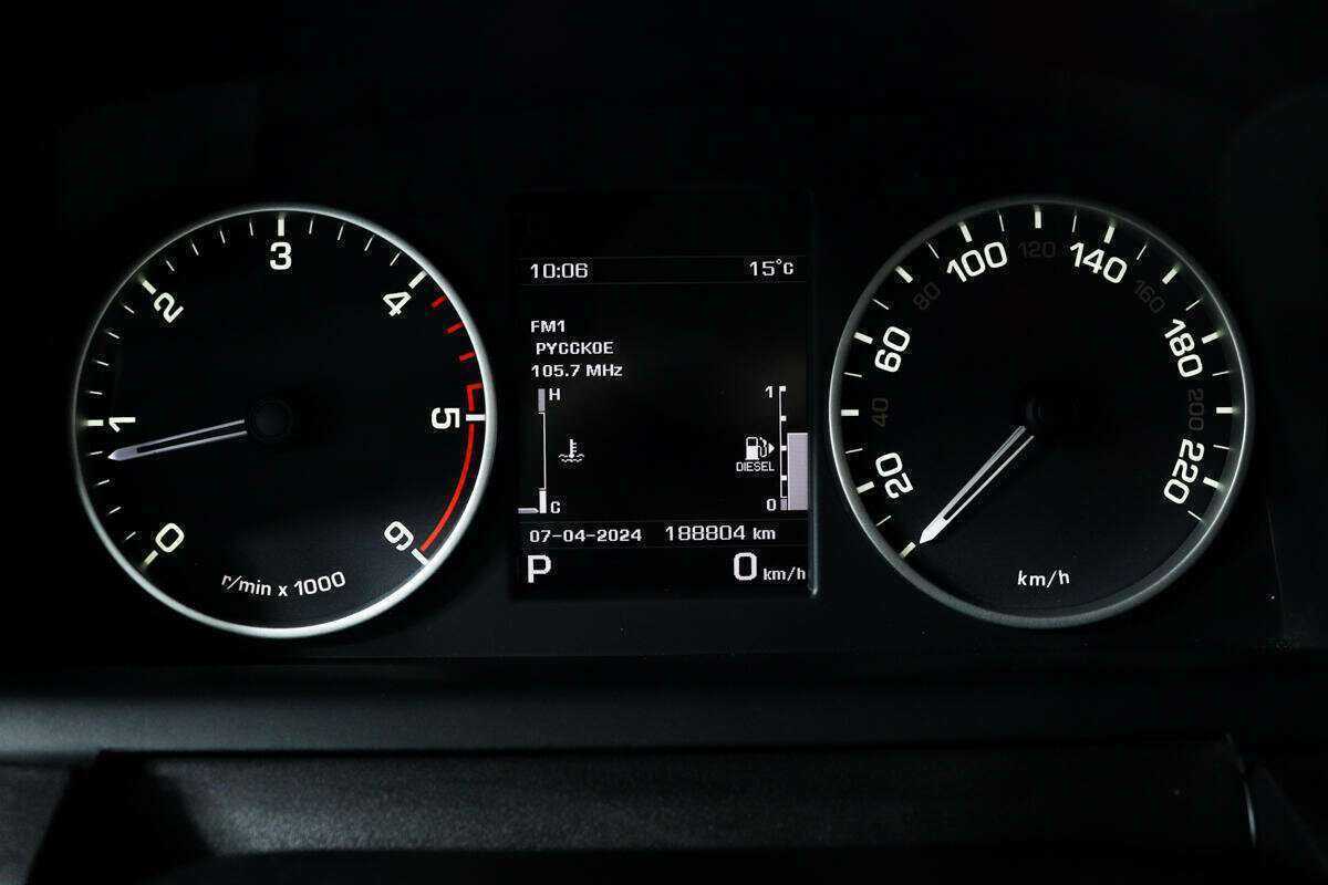 Купить Land Rover Discovery, 2014, 188 776 км.. Фото: #9