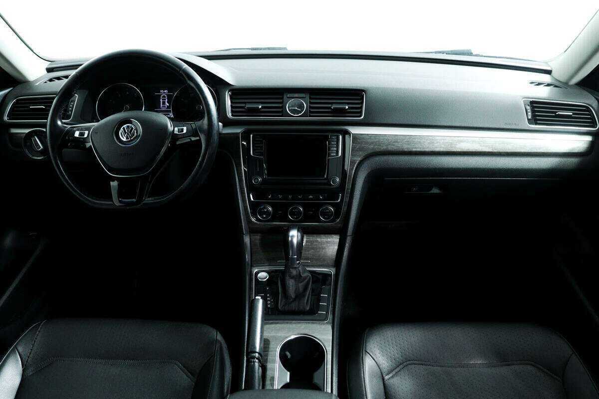 Купить Volkswagen Passat, 2017, 135 577 км.. Фото: #10