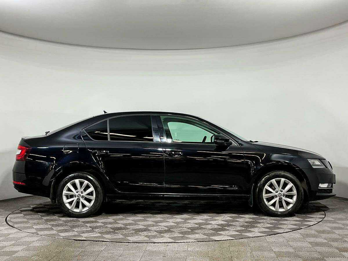 Купить Skoda Octavia, 2018, 81 999 км.. Фото: #3