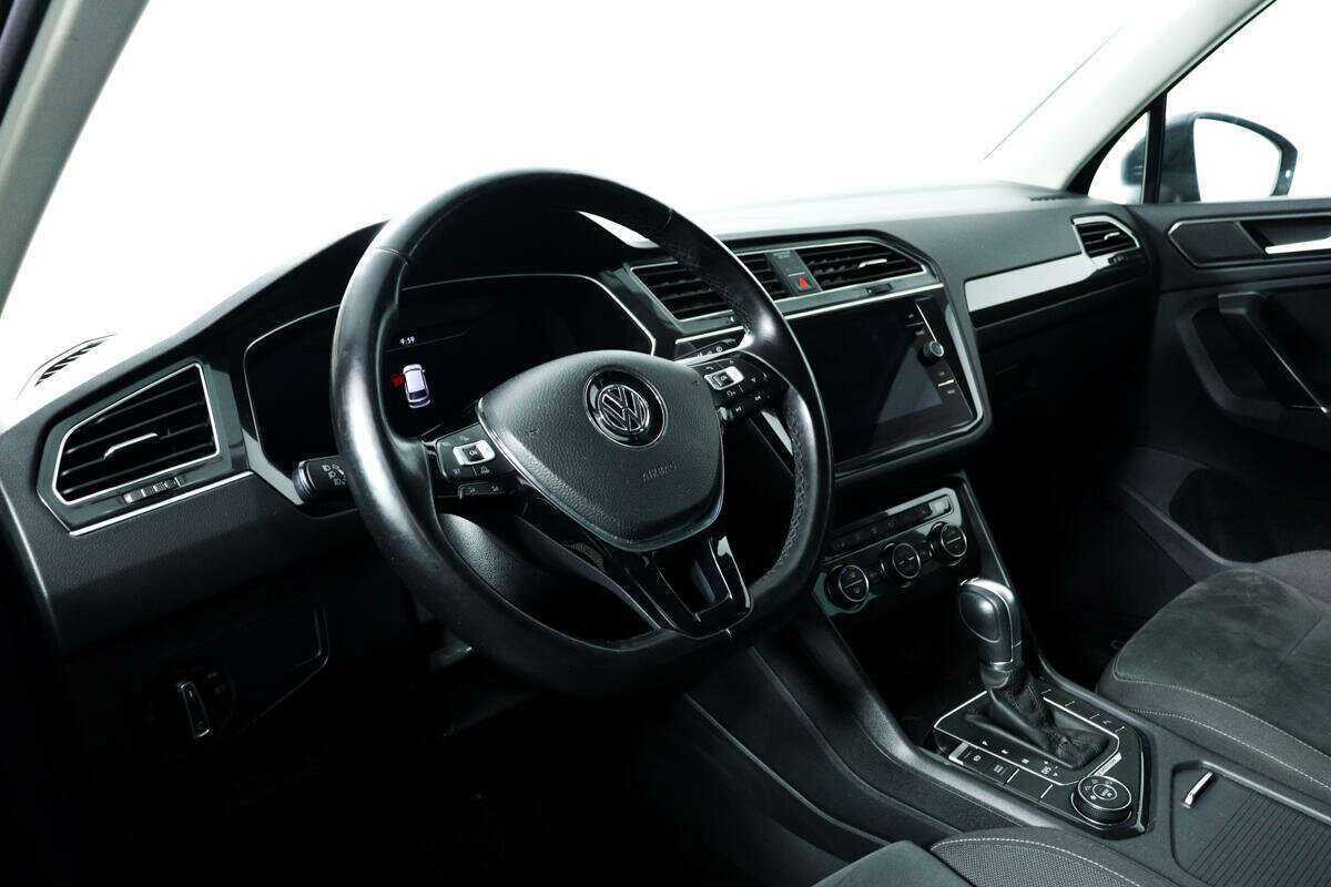 Купить Volkswagen Tiguan, 2018, 91 888 км.. Фото: #12
