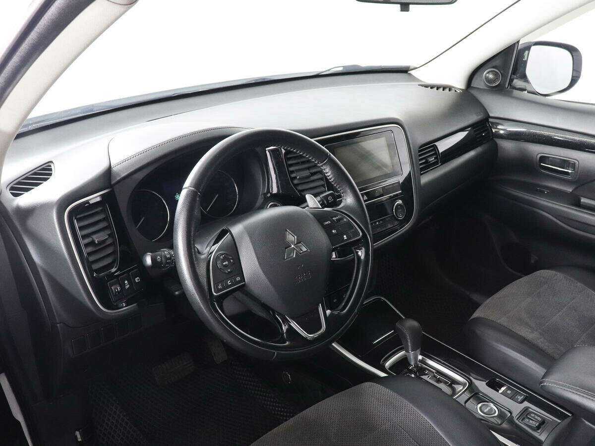 Купить Mitsubishi Outlander, 2020, 61 898 км.. Фото: #7