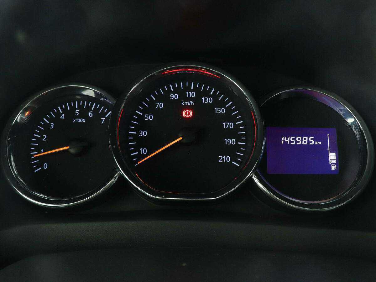 Купить Рено Логан, 2014, 145 982 км.. Фото: #9