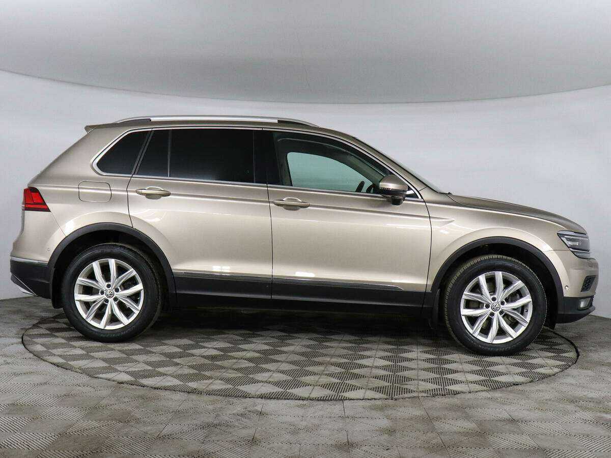 Купить Volkswagen Tiguan, 2017, 103 400 км.. Фото: #3