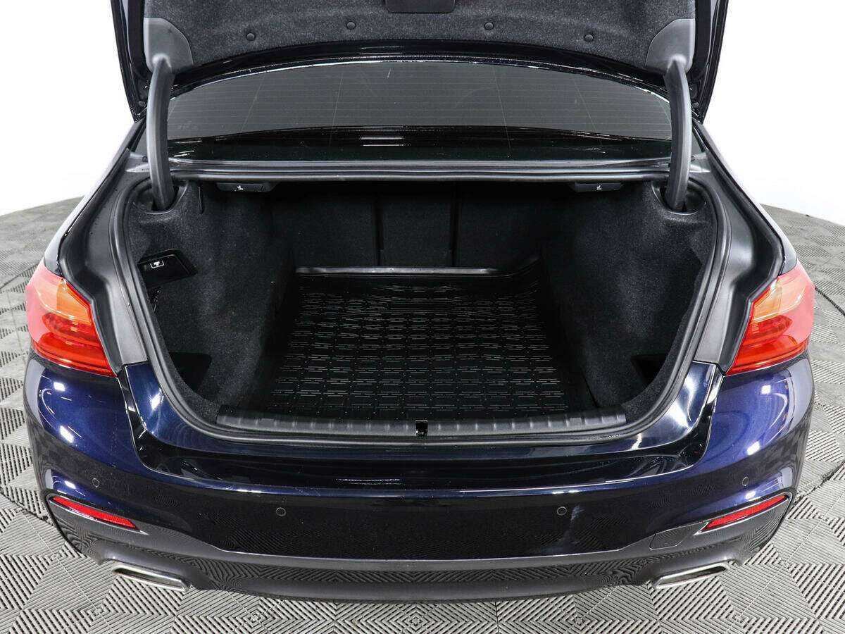 Купить BMW 5 серии, 2017, 79 587 км.. Фото: #6