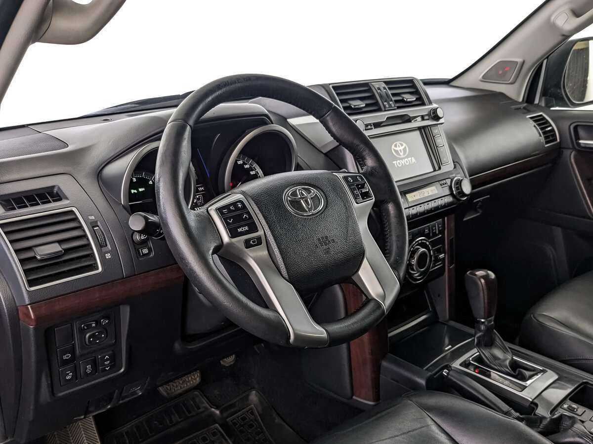 Купить Toyota Land Cruiser Prado, 2016, 332 559 км.. Фото: #9