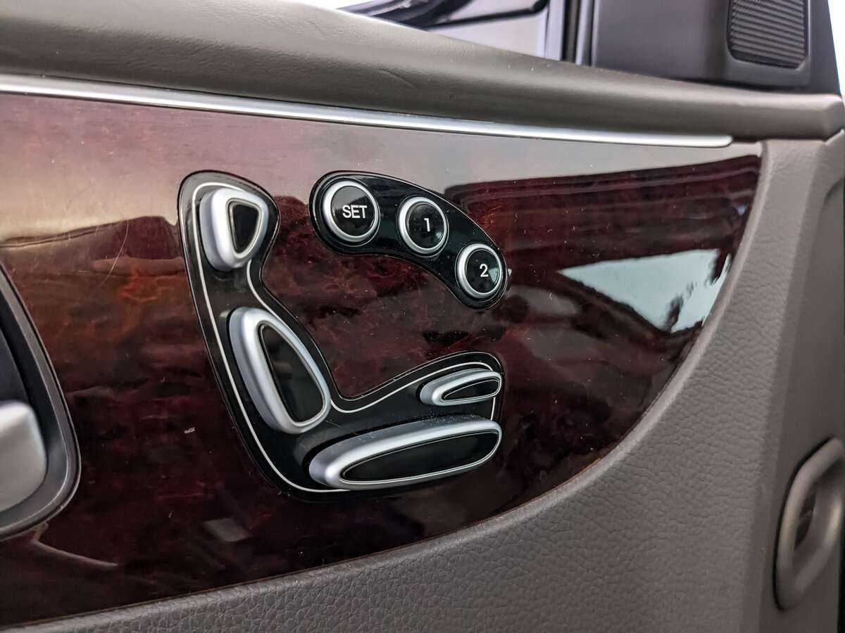 Купить Hyundai Equus, 2012, 99 017 км.. Фото: #25