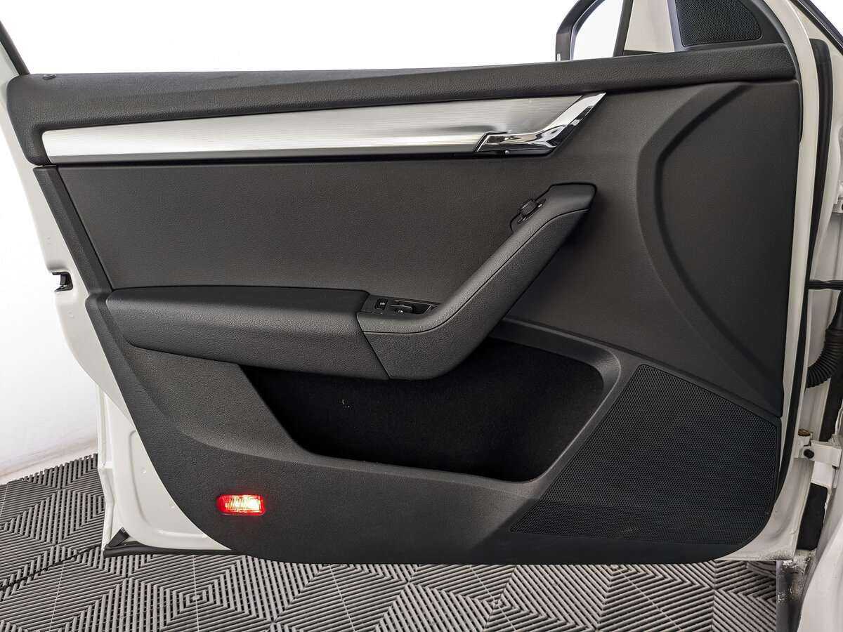 Купить Шкода Октавия, 2014, 113 000 км.. Фото: #17