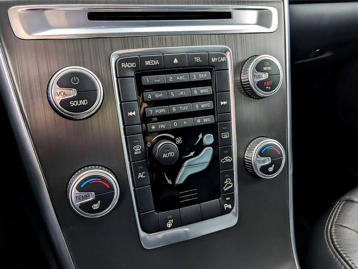 Купить Volvo XC60, 2015, 122 926 км.. Фото: #24