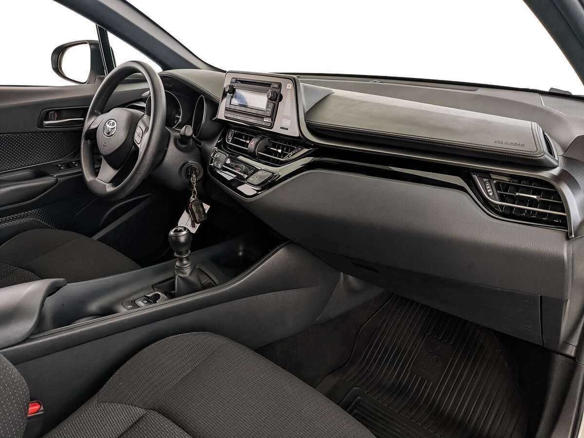 Купить Toyota C-HR, 2019, 36 982 км.. Фото: #7