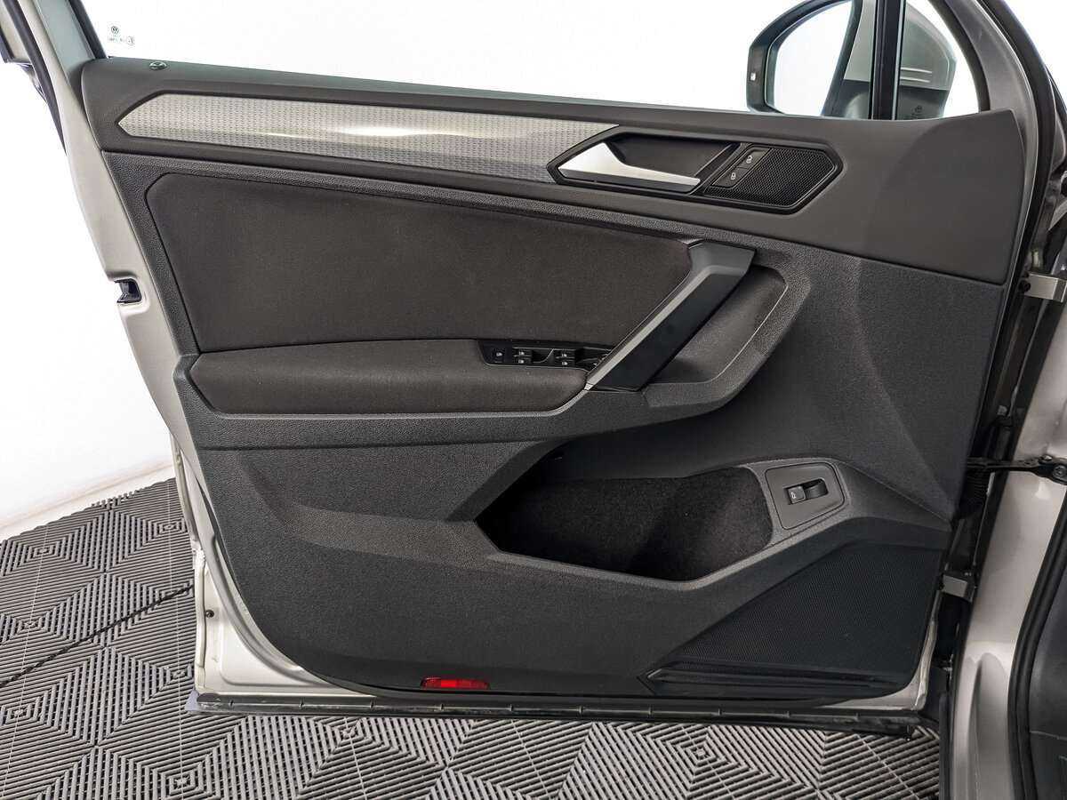 Купить Volkswagen Tiguan, 2021, 23 287 км.. Фото: #18