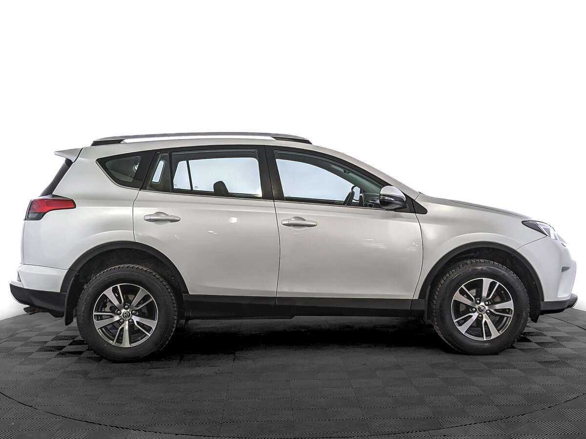 Купить Toyota RAV4, 2019, 139 115 км.. Фото: #3