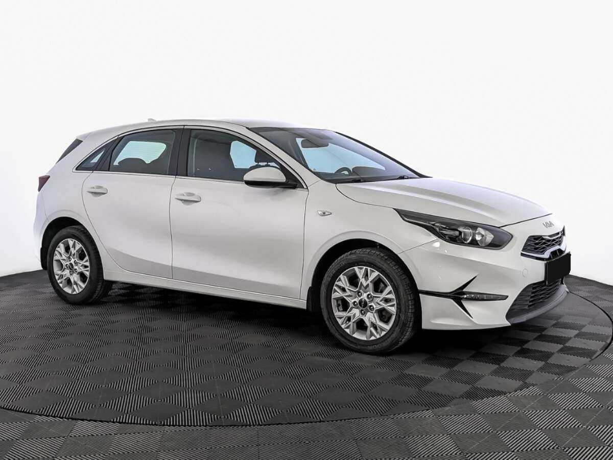 Купить Kia Ceed, 2022, 29 000 км.. Фото: #2
