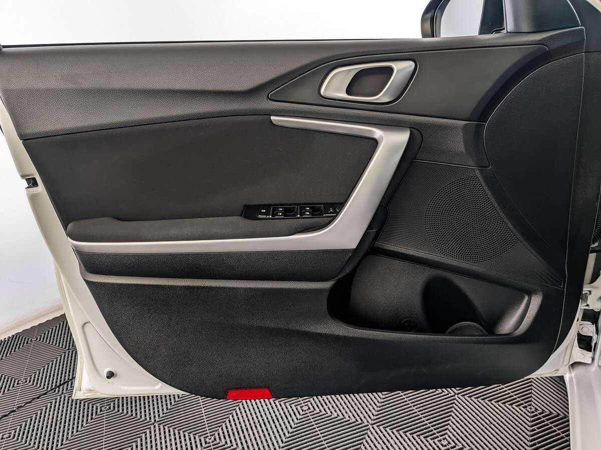 Купить Kia Ceed, 2022, 29 000 км.. Фото: #14