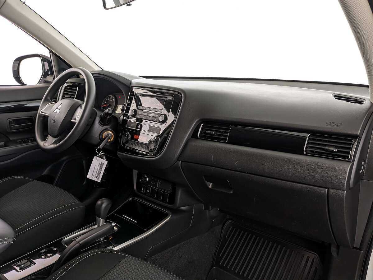Купить Mitsubishi Outlander, 2019, 132 727 км.. Фото: #8