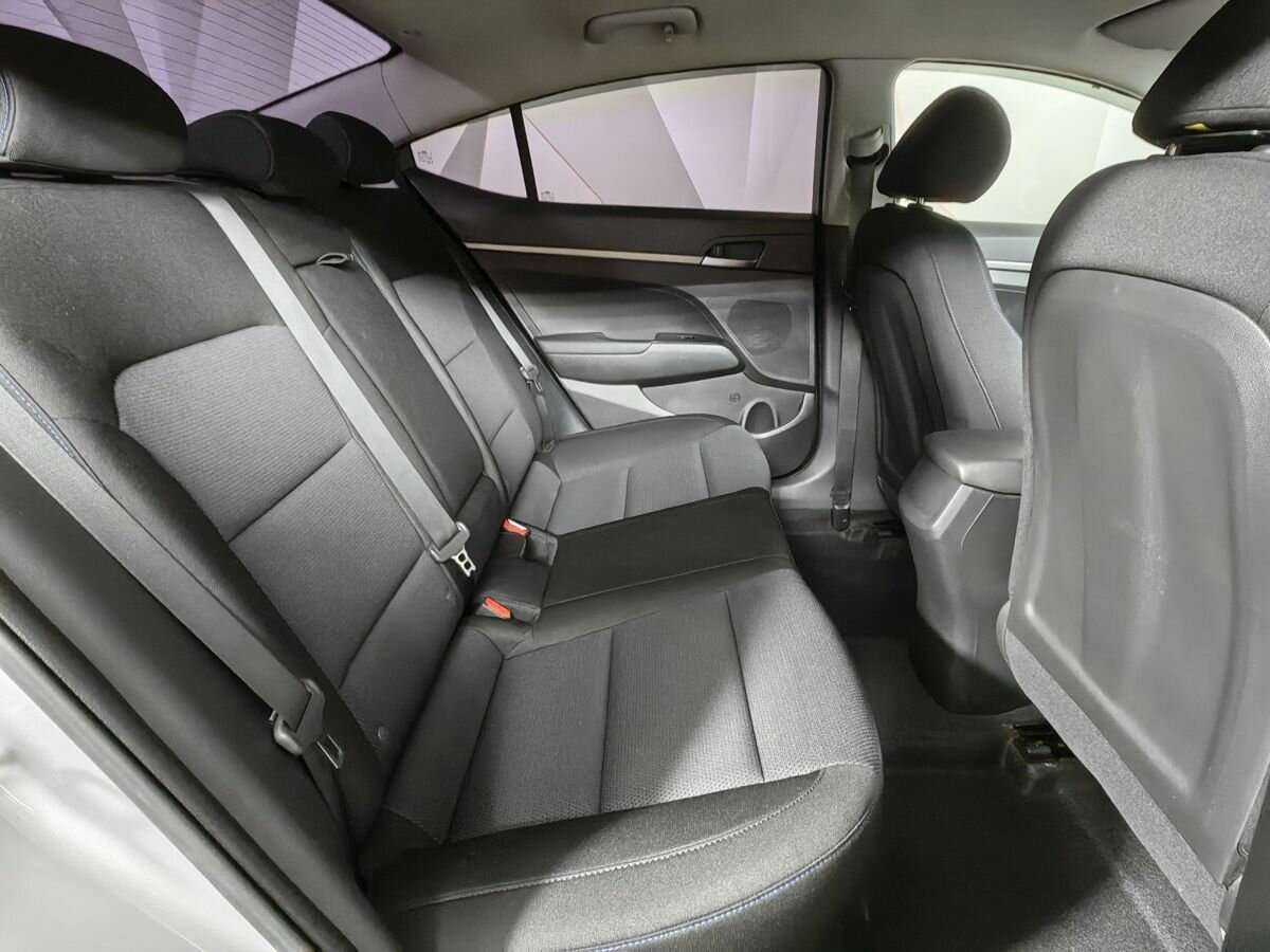 Купить Хендай Елантра, 2018, 191 898 км.. Фото: #10