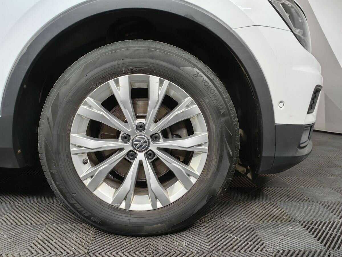 Купить Volkswagen Tiguan, 2018, 133 225 км.. Фото: #14