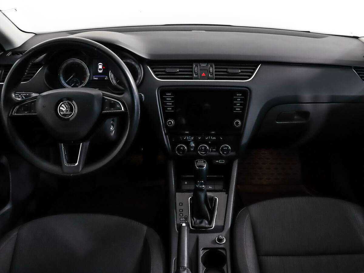 Купить Skoda Octavia, 2018, 74 962 км.. Фото: #11