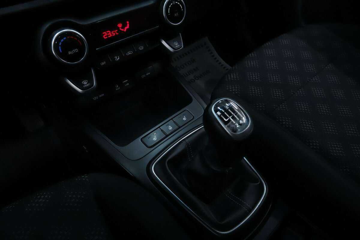 Купить Киа Рио, 2019, 86 000 км.. Фото: #14