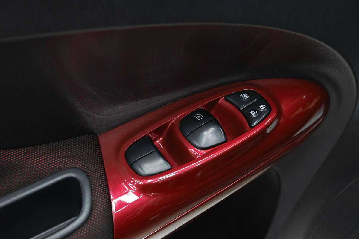 Купить Ниссан Жук, 2012, 88 000 км.. Фото: #16