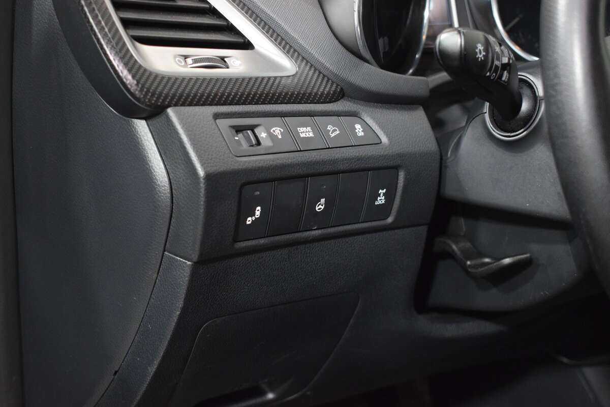 Купить Hyundai Santa Fe, 2016, 86 000 км.. Фото: #16