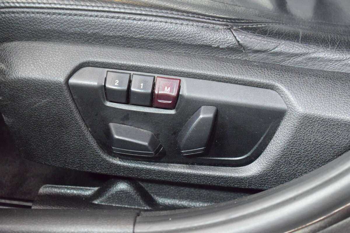 Купить BMW 3 серии, 2012, 178 000 км.. Фото: #10