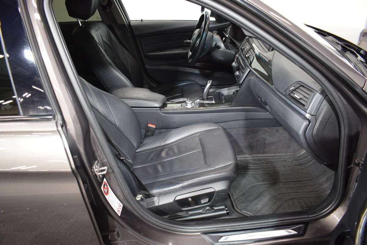 Купить BMW 3 серии, 2012, 178 000 км.. Фото: #13