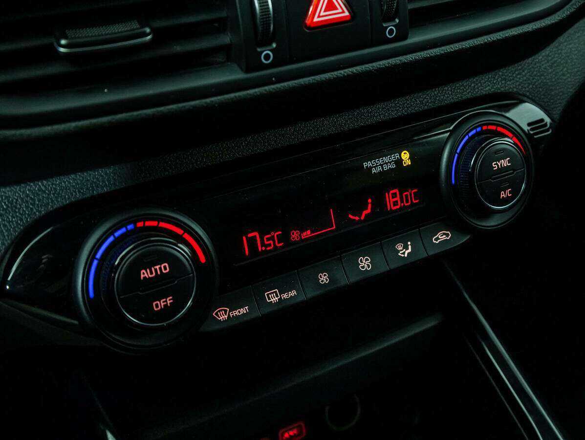 Купить Kia Cerato, 2020, 103 640 км.. Фото: #13