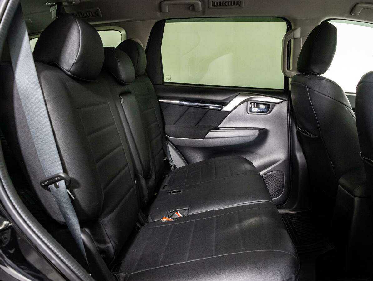 Купить Mitsubishi Pajero Sport, 2017, 96 505 км.. Фото: #13