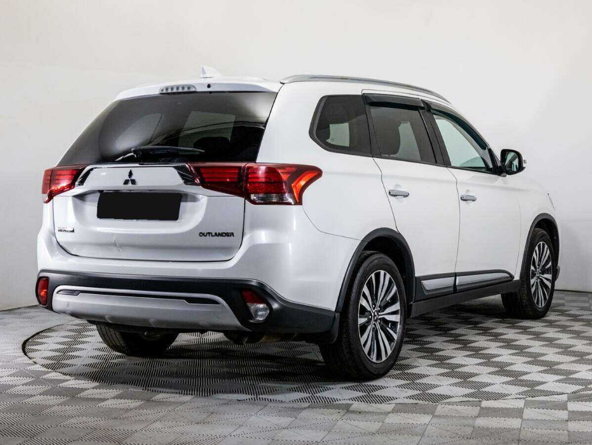 Купить Mitsubishi Outlander, 2018, 108 764 км.. Фото: #3