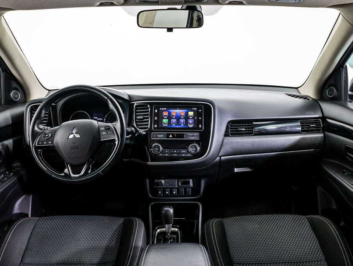 Купить Mitsubishi Outlander, 2018, 108 764 км.. Фото: #10